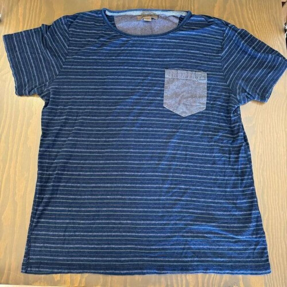 Men’s Tregene Stripe T-Shirt with Contrast Pocket